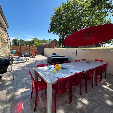 Maison Spacieuse Proche Du Canal De Nantes A Brest Holiday home *