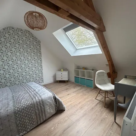 Maison Spacieuse Proche Du Canal De Nantes A Brest * Plesse
