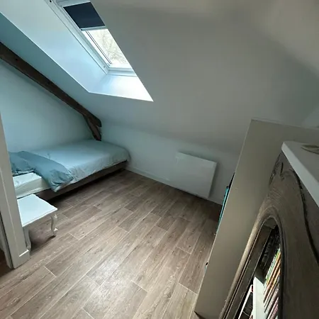 Maison Spacieuse Proche Du Canal De Nantes A Brest Holiday home