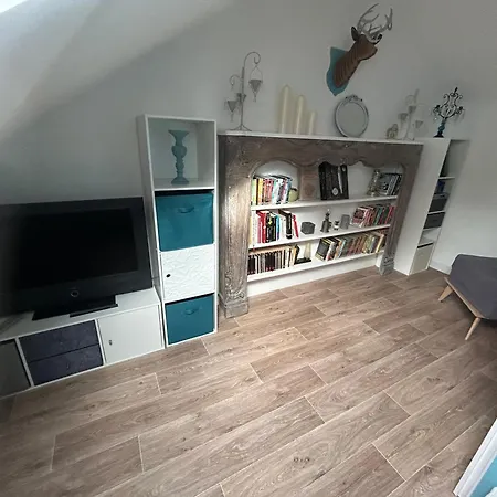Maison Spacieuse Proche Du Canal De Nantes A Brest Holiday home